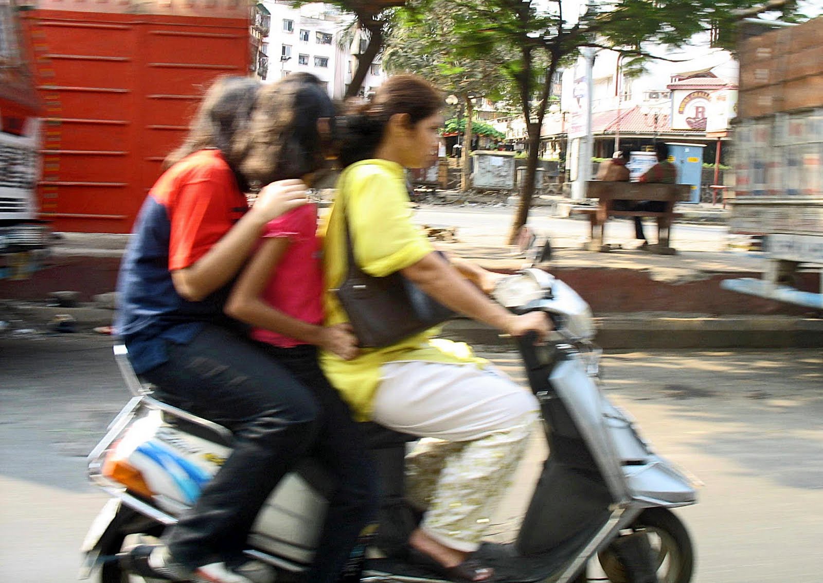 small children scooty