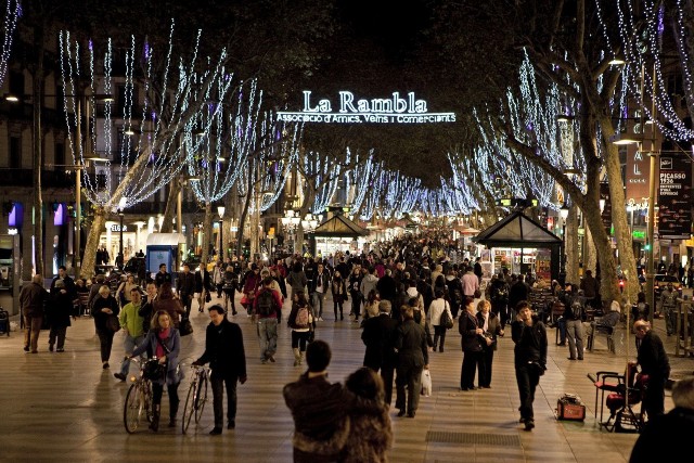 Mercatini di Natale a Barcellona - Rambla - Poracci In Viaggio mercatini-di-natale-barcellona-rambla-poracci-in-viaggio