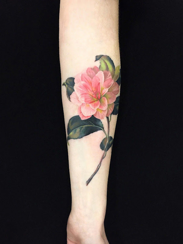Tatuagens de flores para as mulheres Tatuagens de flores para as mulheres