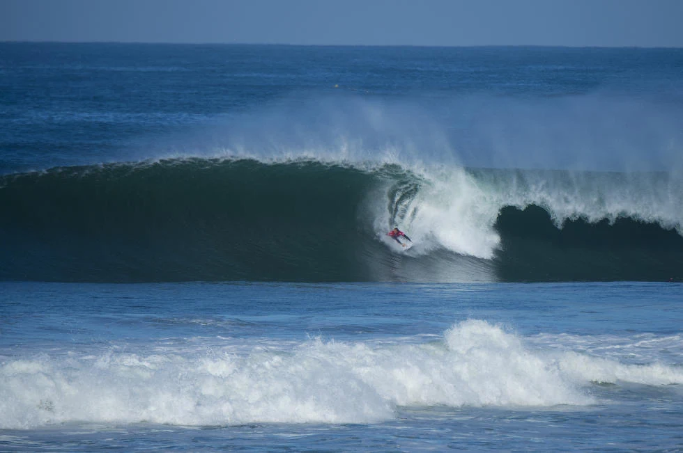 1 Owen Wright Quiksilver Pro France 2015 Foto WSL Kirstin Scholtz