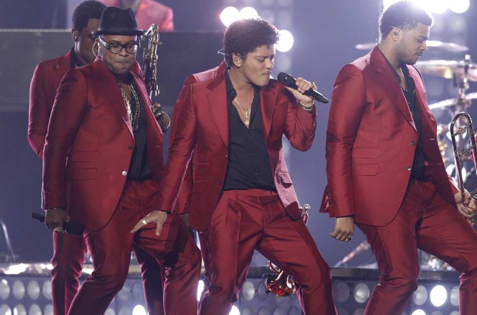 ♚EL UNICO REY DEL POP MICHAEL JACKSON♚ Bruno Mars homenajea su ídolo Michael Jackson