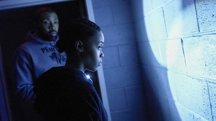 Black Lightning - Episode 1.08 - The Book of Revelations - Promos, Promotional Photos, Interviews + Press Release 