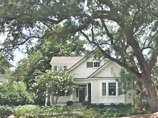 White houses | The Lowcountry Lady