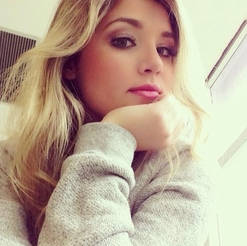 FOTOS DE CHICAS LINDAS SOLTERAS