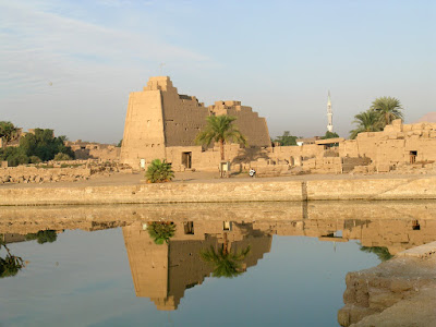 Discoveries and restoration works at Karnak Discoveries and restoration works at Karnak