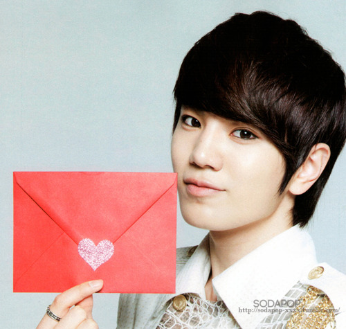 INFINITY WORLD OF INFINITE: Fakta Lee Sung Jong INFINITE