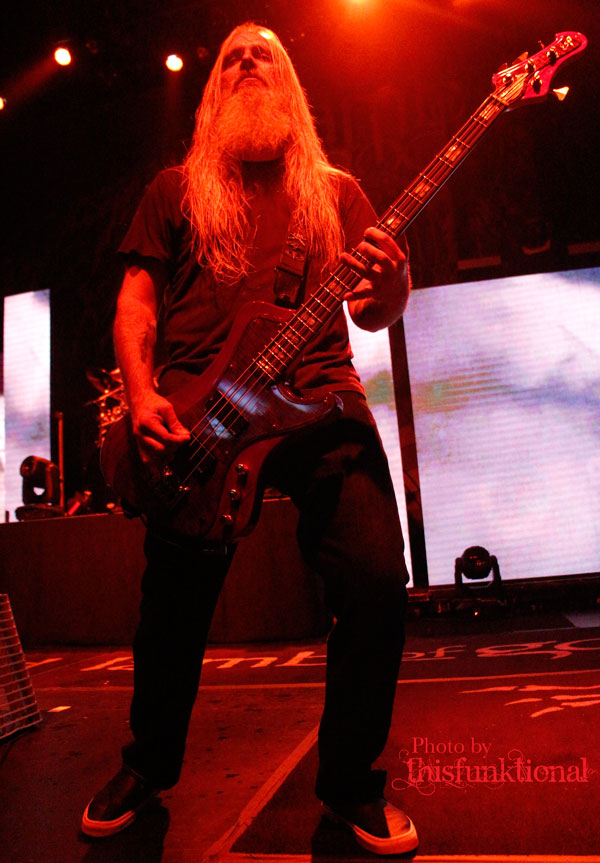 Lamb of God finish powerful lineup