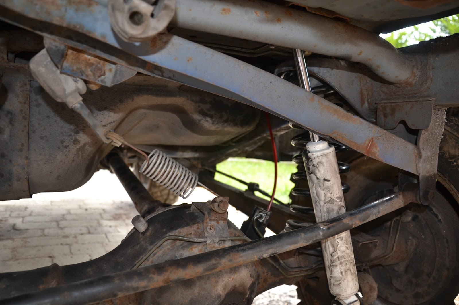 Suzuki Jimny Installed the extended brake lines