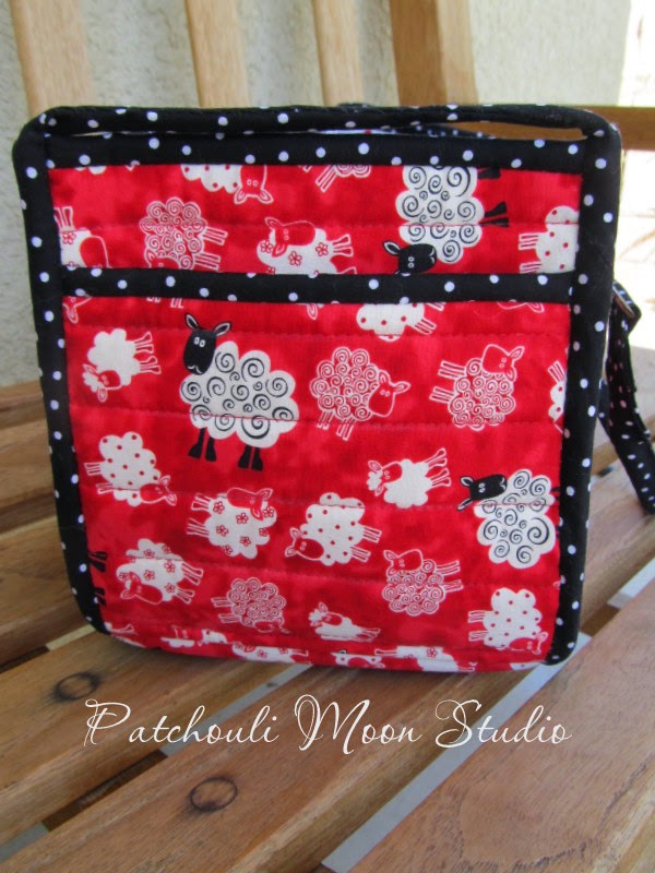 Patchouli Moon Studio~Catch All Caddy for My Knitting