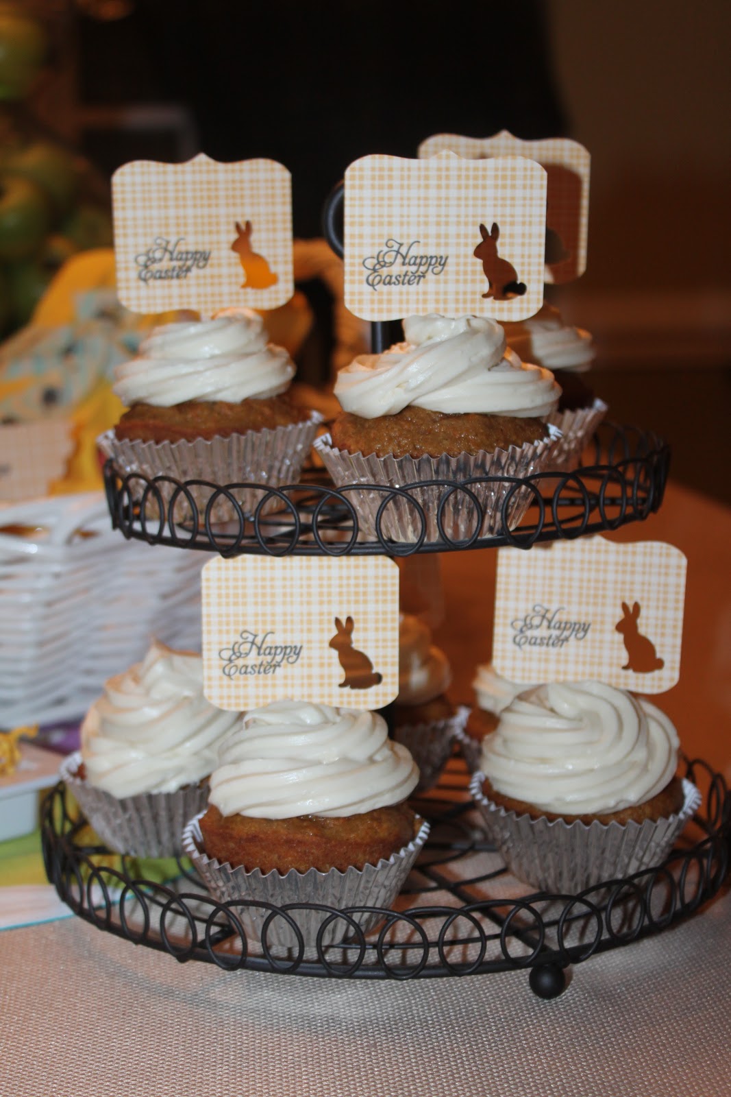 mae armstrong designs DIY Easter Cupcake Toppers