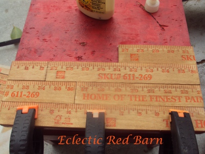 Eclectic Red Barn: Applying yardsticks to painted stool