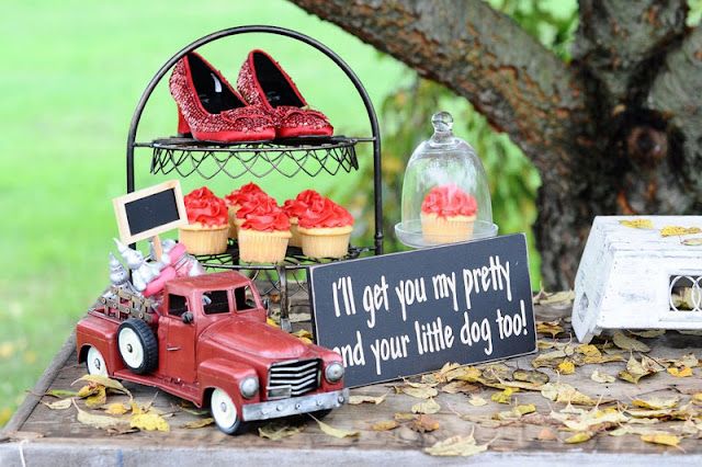 Kara s Party Ideas Vintage Wizard Of Oz Party   - 24