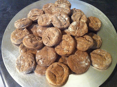 Something Beautiful: Christmas Cookie Roundup