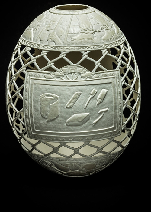 10-Reception-Fresh-Fish-Gil-Batle-Hatched-in-Prison-Carvings-on-Ostrich-Eggs-www-designstack-co