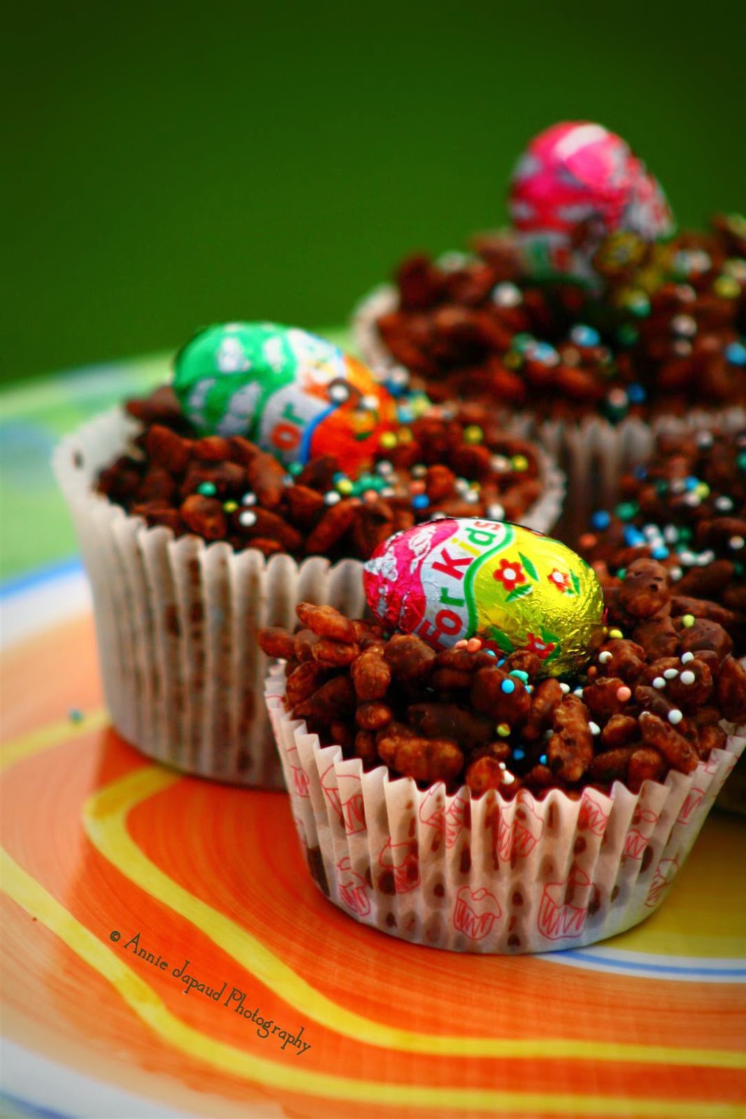 Annie The Baking Queen: Chocolate rice crispy cakes for Easter