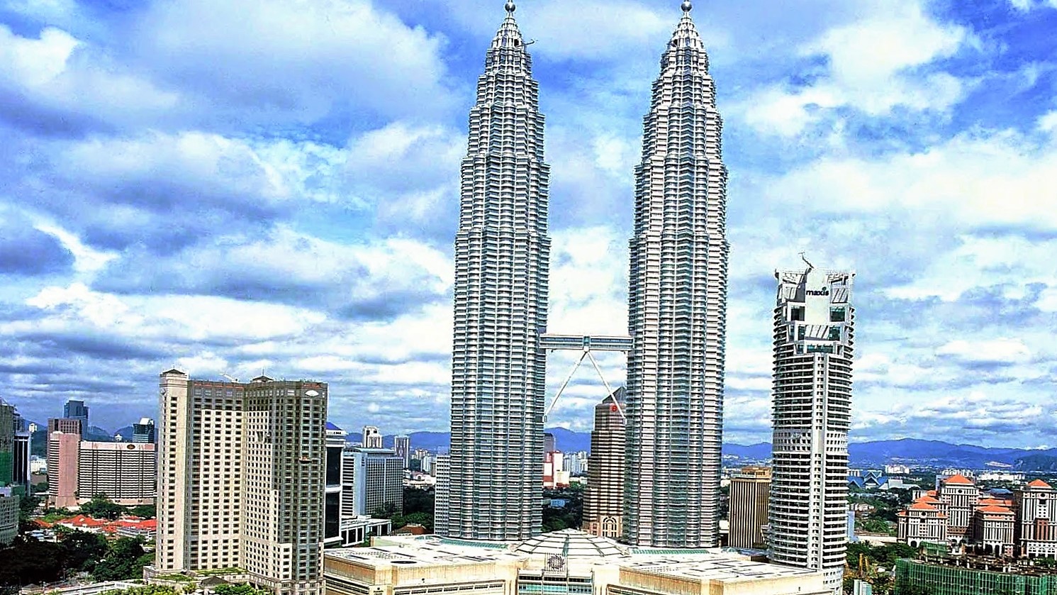 5-five-5: Petronas Twin Towers (Kuala Lumpur - Malaysia)