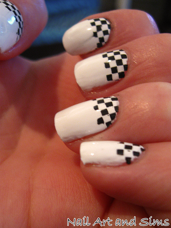 checkered nails | Rambles of a Polish Addict