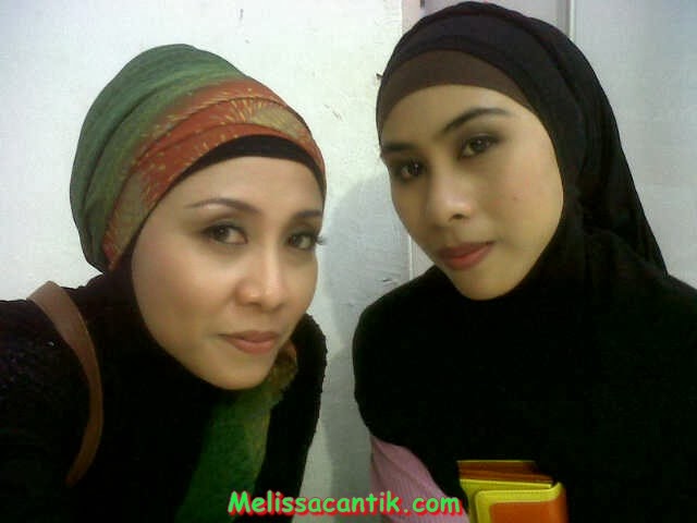 Hijabers Seksi Foto Hot Tante Cantik Memakai Hijab Narsis