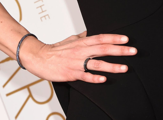 celebrity nails award show 2016