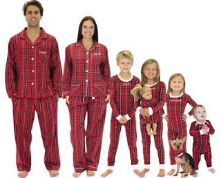 https://2.bp.blogspot.com/-eQc_Pf4SeXY/Wi68Xn4QkgI/AAAAAAAAAjE/G3S-WotUpiQIwPtS_1Kw7XTlJtd51Hw5gCLcBGAs/s320/d0c60b739d7193ab38b4f2bed86ab63d--matching-christmas-pajamas-matching-pajamas.jpg