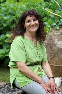 Spinning Babies Why travel as a tourist? 