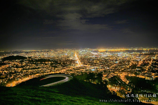 金門大橋與Twin Peaks夜景