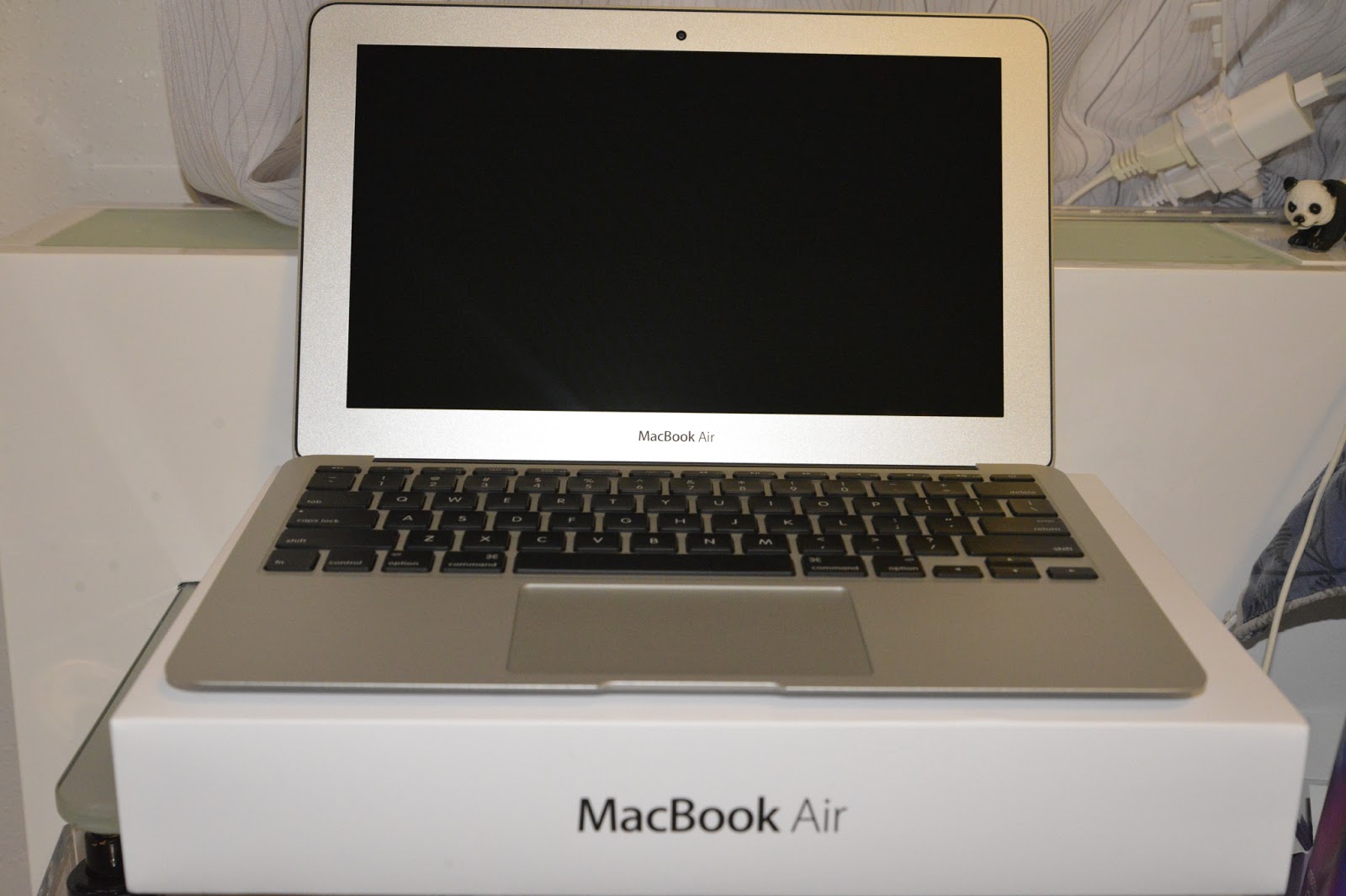 Jelly Q Macbook Air (Mid 2013) unboxing / Macbook air 11" & 13" size