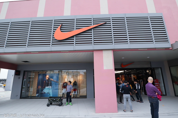 NIKE Factory Store
