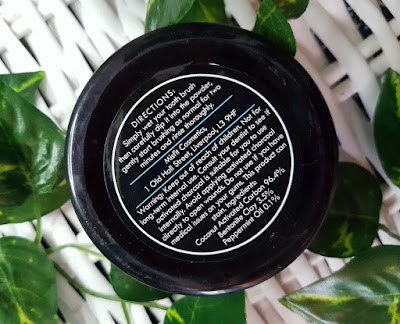 Misfit Cosmetics Activated Charcoal Teeth Whitening Powder