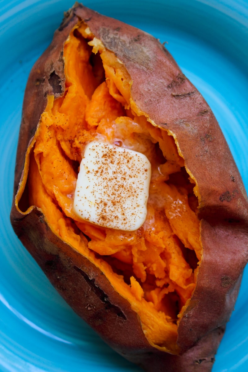Sweet potatoes prepared in the instant pot are fluffy and perfectly cooked in way less time than it takes to cook them in the oven! #pressurecooking #instantpot #sweetpotatoes