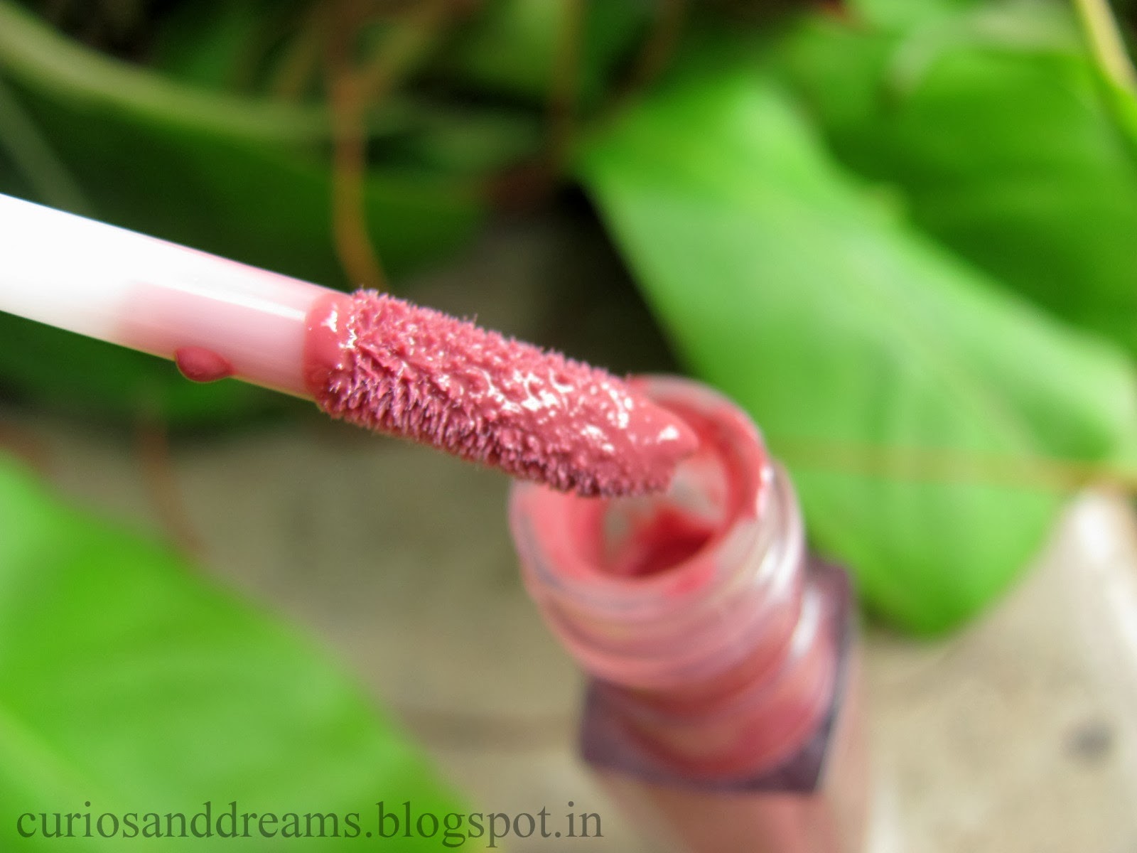 Maybelline Color Sensational Lip Gloss Mirrored Mauve Review
