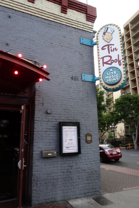 Walkabout With Wheels Blog Beers The Tin Roof In The