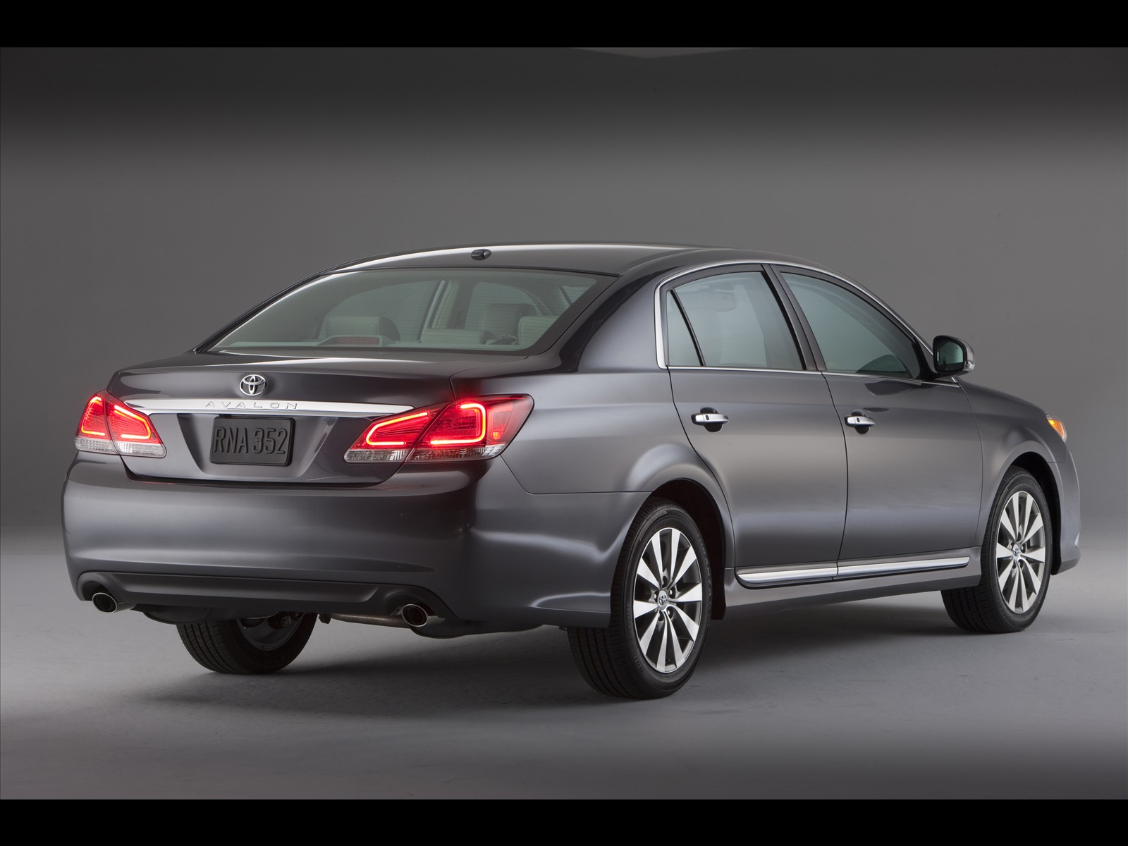 Car And Car Zone: Toyota Avalon 2011 new cars, car reviews, car