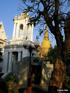 CEMENTERIO REAL WAT RATCHABOPHIT, BANGKOK. TAILANDIA