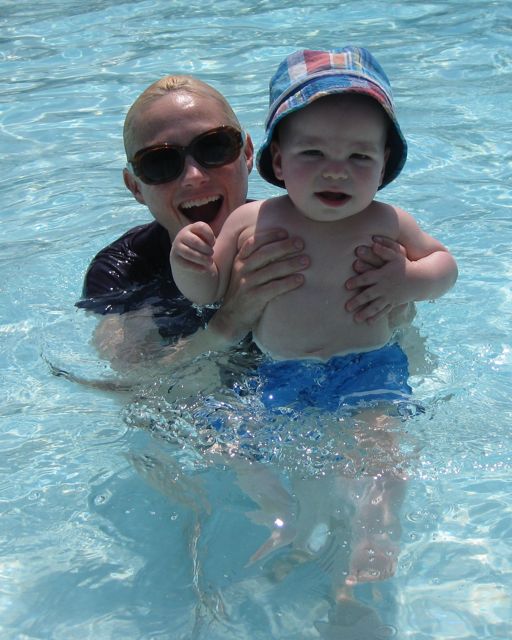 Lemon Gloria Fitness and bathing suits and challenges and such