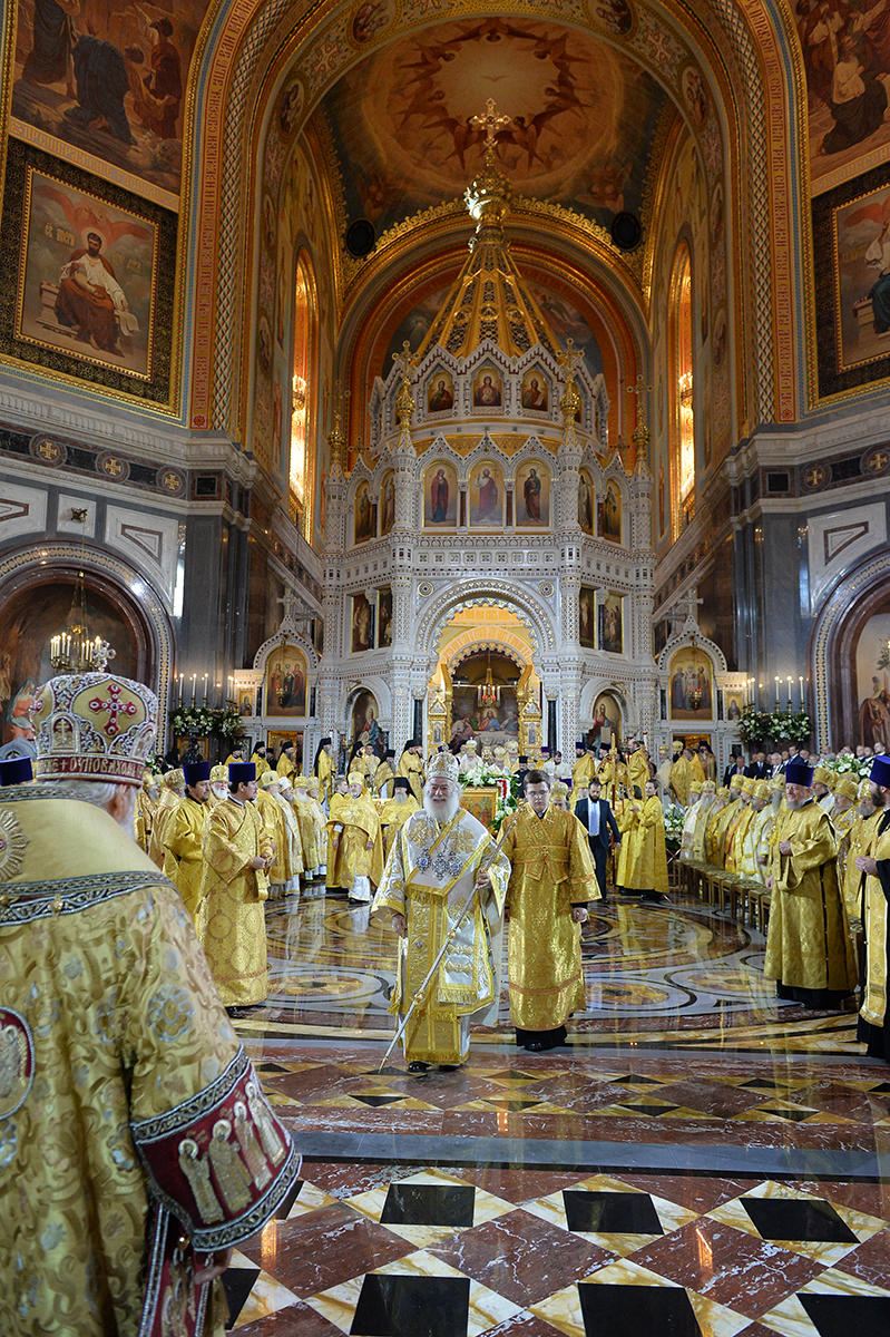 Литургия в православной церкви. Богослужение в православии. Как называется церковное богослужение. Рождество христово богослужения храм рождества. Как называется церковное богослужение.