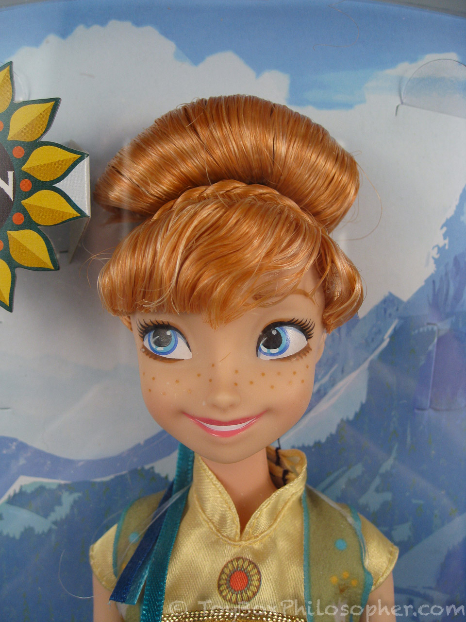 "Frozen Fever" Anna and Elsa DollsA Comparison Review! The Toy Box