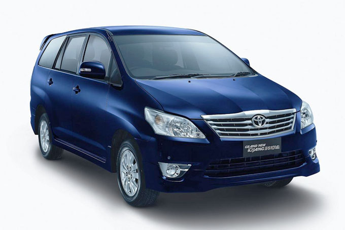 Book Toyota Innova Car Hire in Delhi, Hire Toyota Innova Taxi in Delhi ...