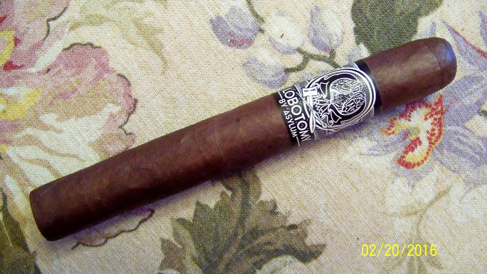 Tiny Tim's Cigar World! Asylum Lobotomy Toro (6 x 50)
