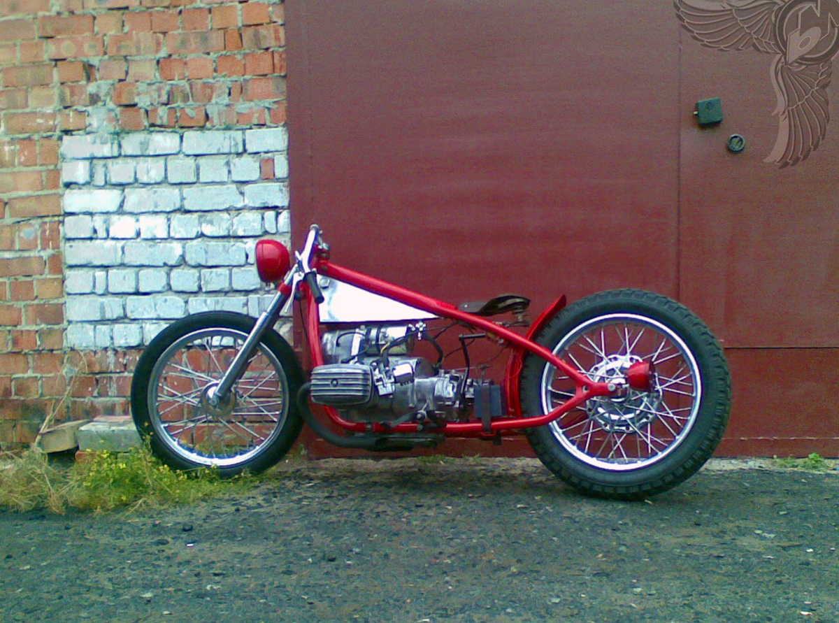 custom_ukrainian dnepr mt9 bobber