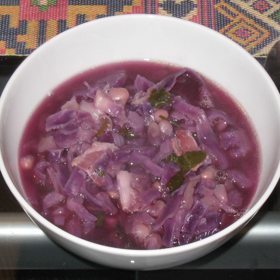 inthroaterator BBC Bacon, Bean & Cabbage (Soup)