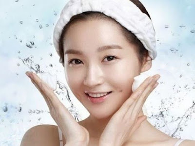Cara Mencuci Wajah yang Benar ala Wanita Korea Kulit Putih Mulus Kencang 