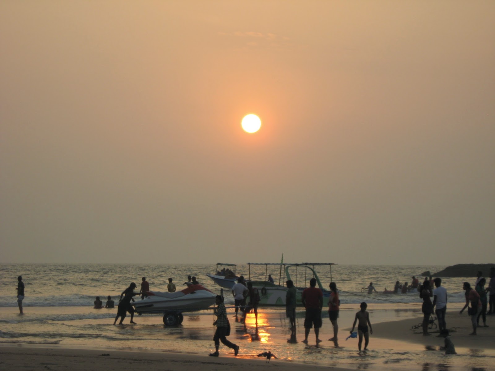 The mesmerizing sunset at Baga Beach