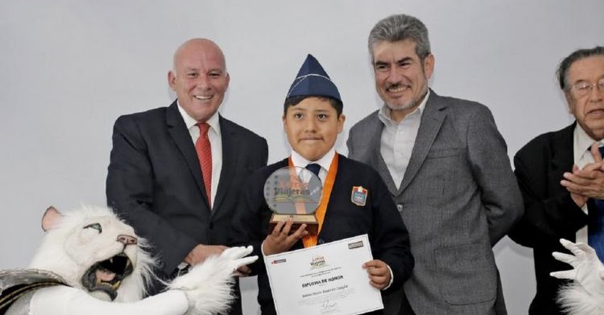 Escolar de Moquegua escribió el mejor cuento turístico del Perú Escolar de Moquegua escribió el mejor cuento turístico del Perú