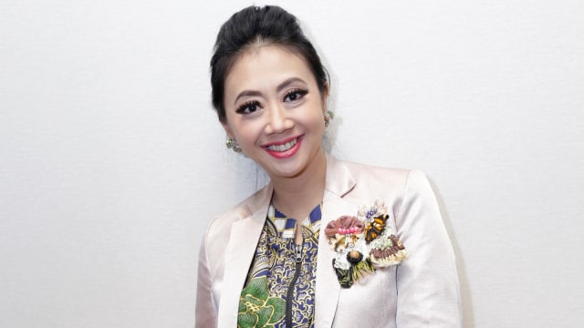 Asri Welas Dukung Nikita Mirzani Karena Sama-sama Melahirkan Anak Prematur Asri Welas Dukung Nikita Mirzani Karena Sama-sama Melahirkan Anak Prematur