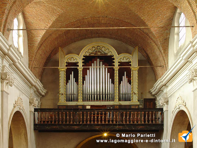 L'organo di san Donato a Sesto Calende L'organo di san Donato a Sesto Calende