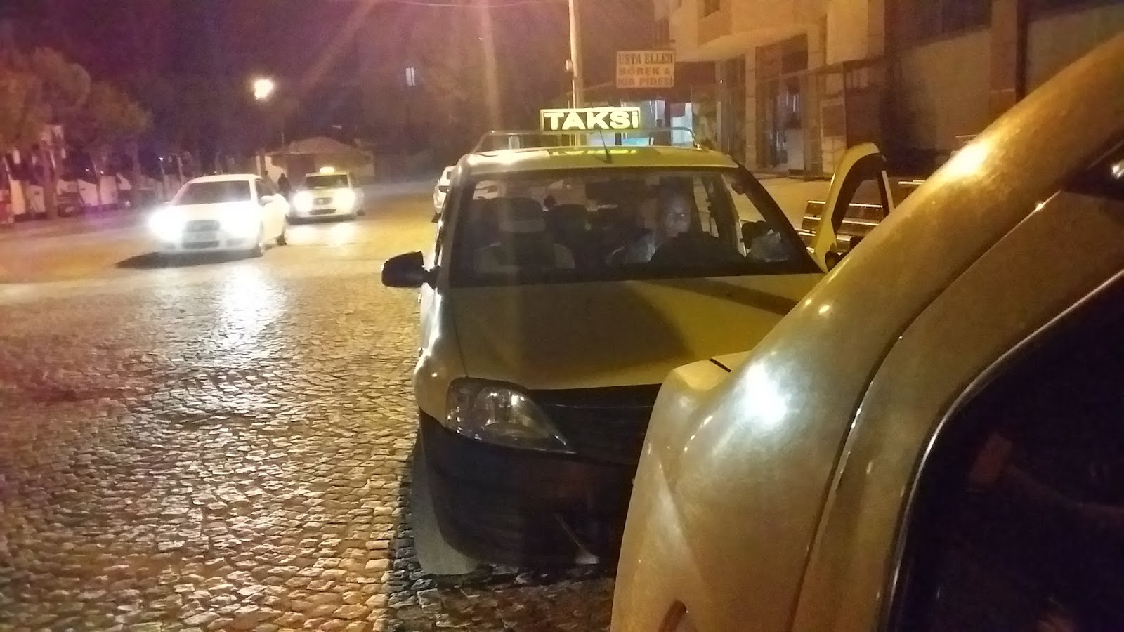 Urla Taksi Urla Da Gece Nobetci Taksici Urla Izmir