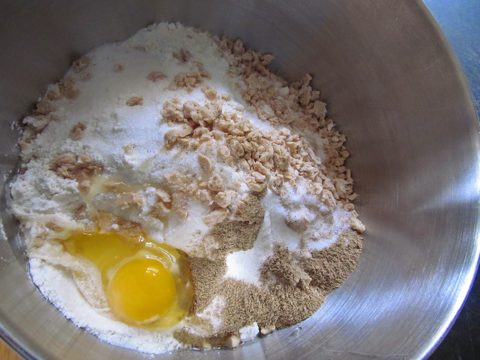 For the love of dinner Norwegian Cinnamon Knots (Kanel snurrer)