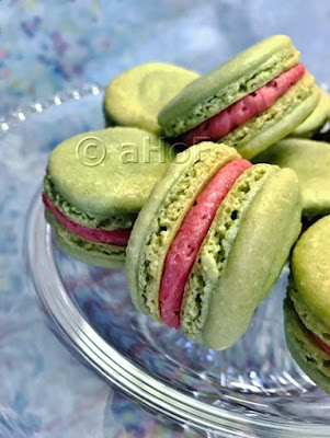 Matcha Macarons with Raspberry Filling Matcha Macarons with Raspberry Filling