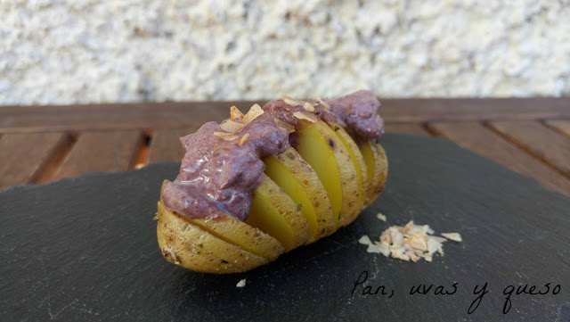 Patatitas Hasselback con crema de aceitunas Empeltre en Crock-Pot